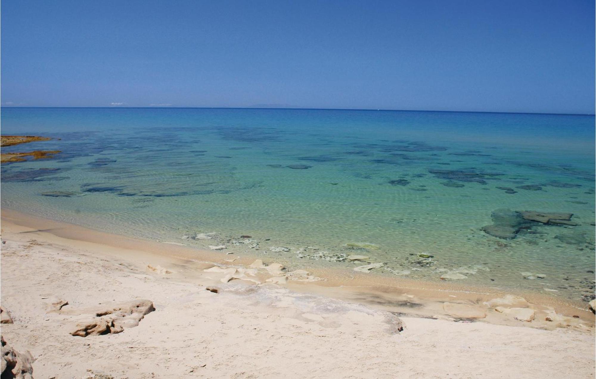 מונטה נאי Trilo Beach מראה חיצוני תמונה